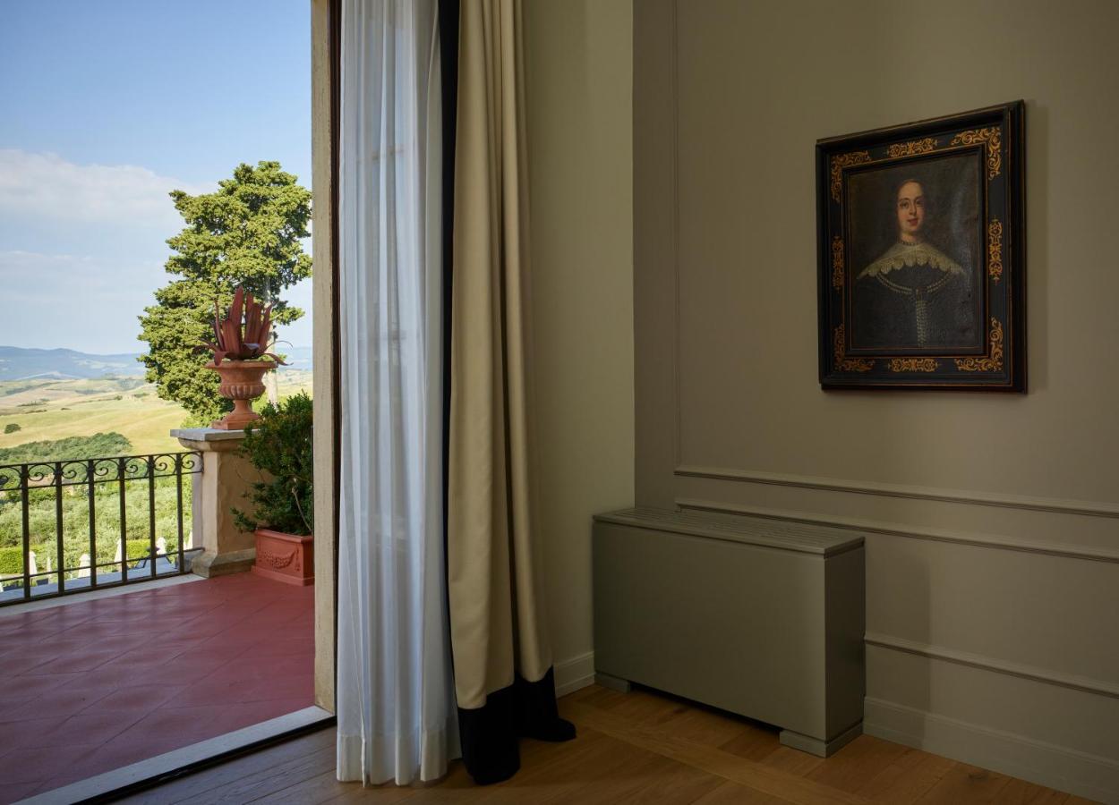 Fonteverde Lifestyle & Thermal Retreat - The Leading Hotels Of The World San Casciano dei Bagni Exteriér fotografie A room in the villa